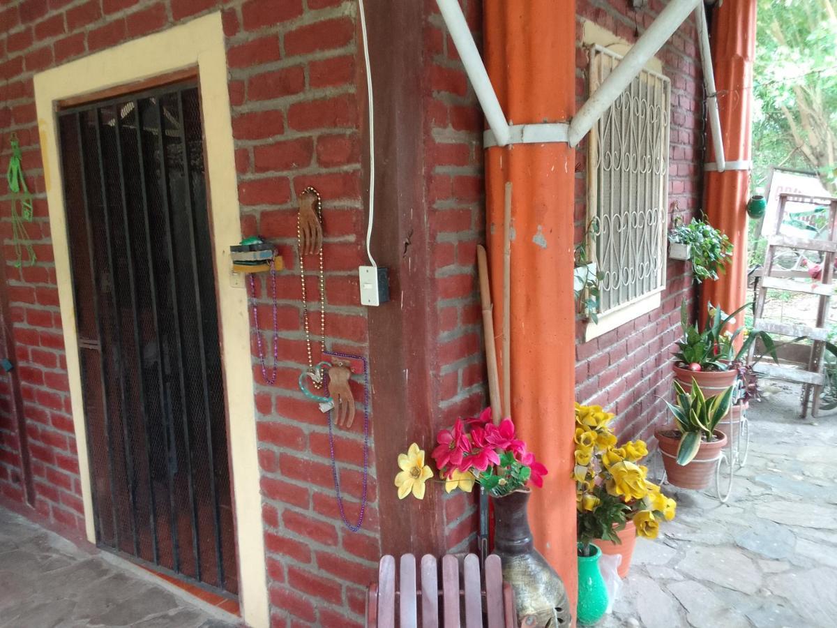 Beach Cabin Ometepe Altagracia Exterior photo