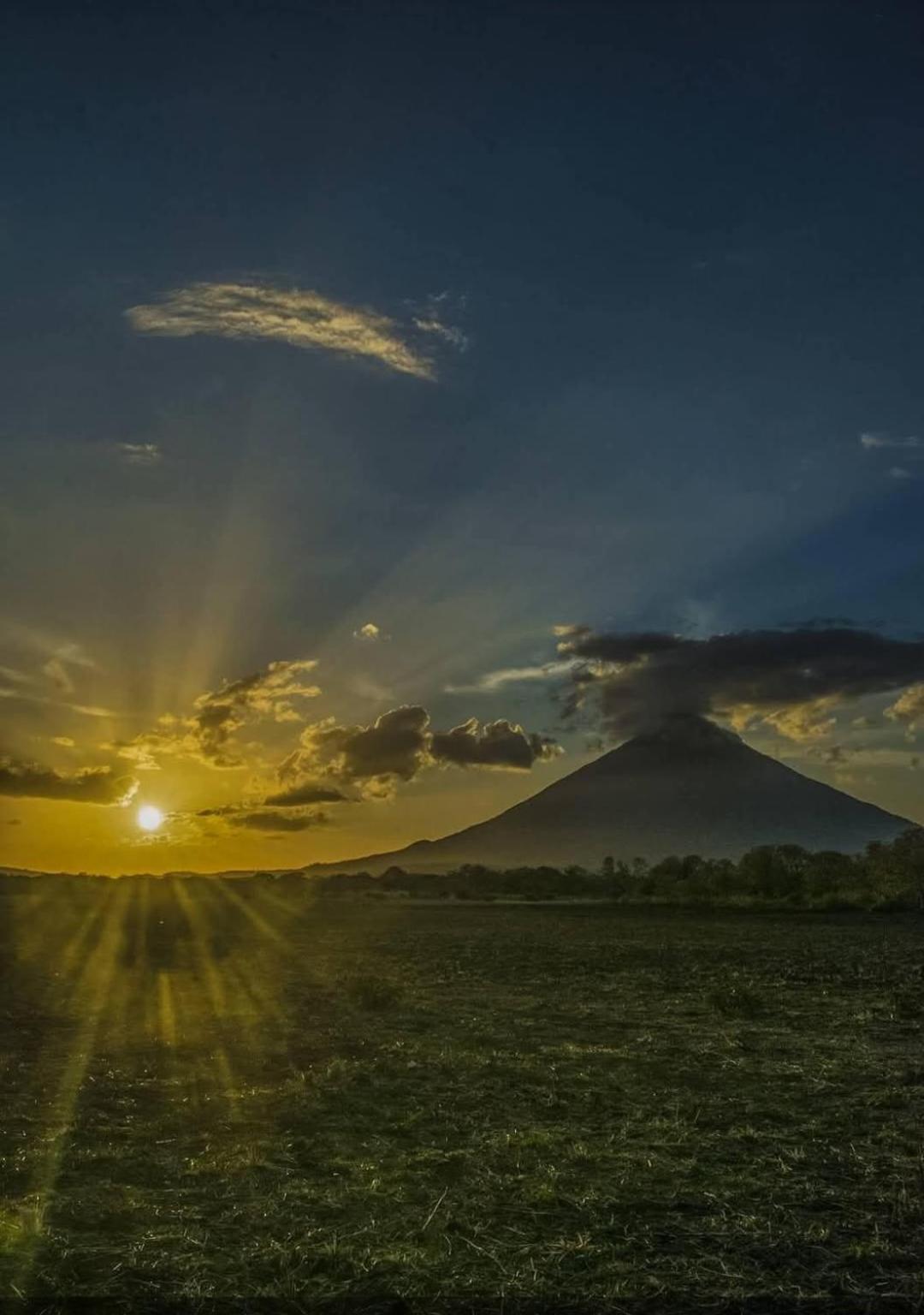 Beach Cabin Ometepe Altagracia Exterior photo